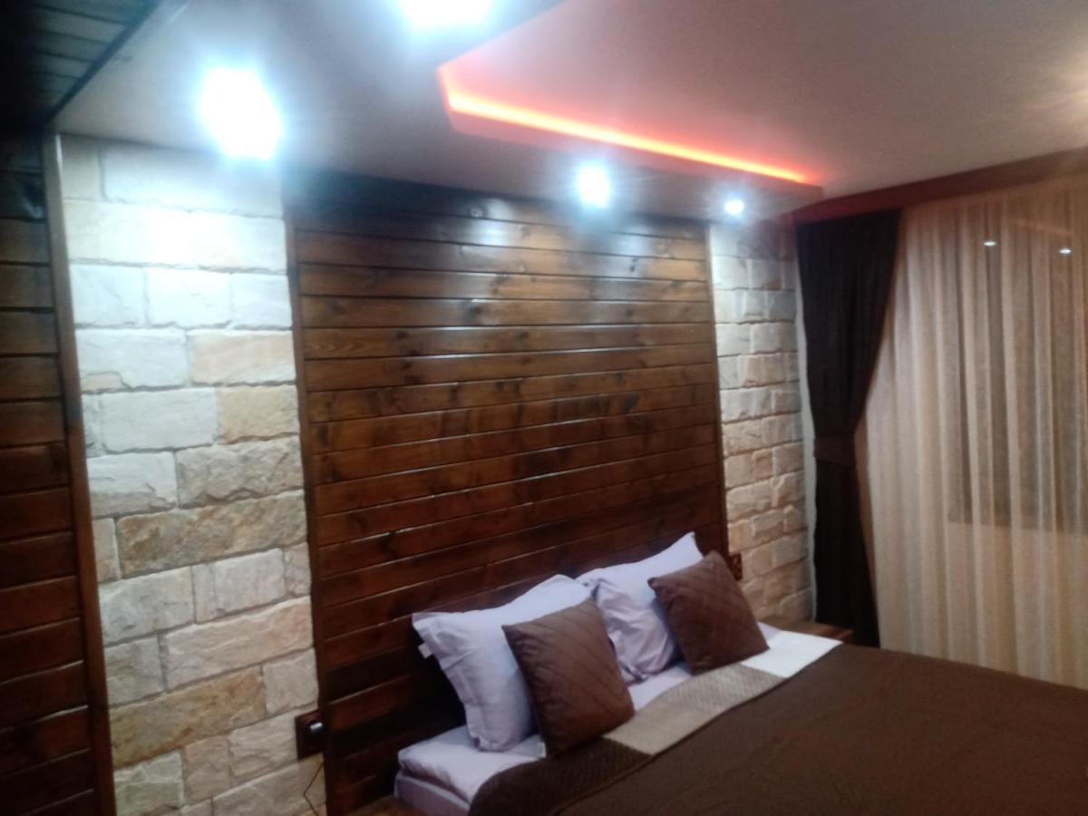 Кръчмъ При Байката Alpin Hotel Ribaritsa Buitenkant foto